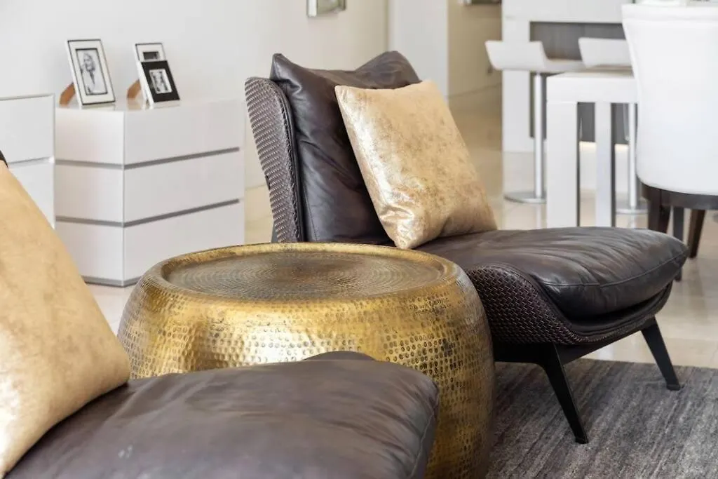 Sea Pearl 202-Waterfront Luxury Apartment Sunshine Coast