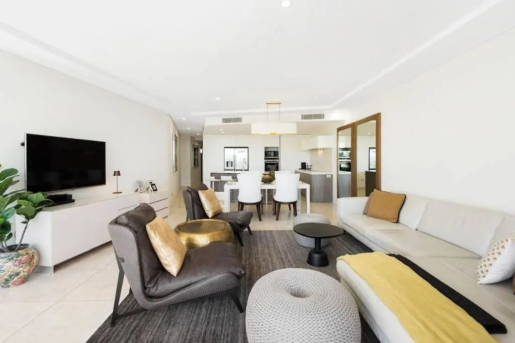 Sea Pearl 202-Waterfront Luxury Apartment Саншайн-Кост 0*,  Австралия